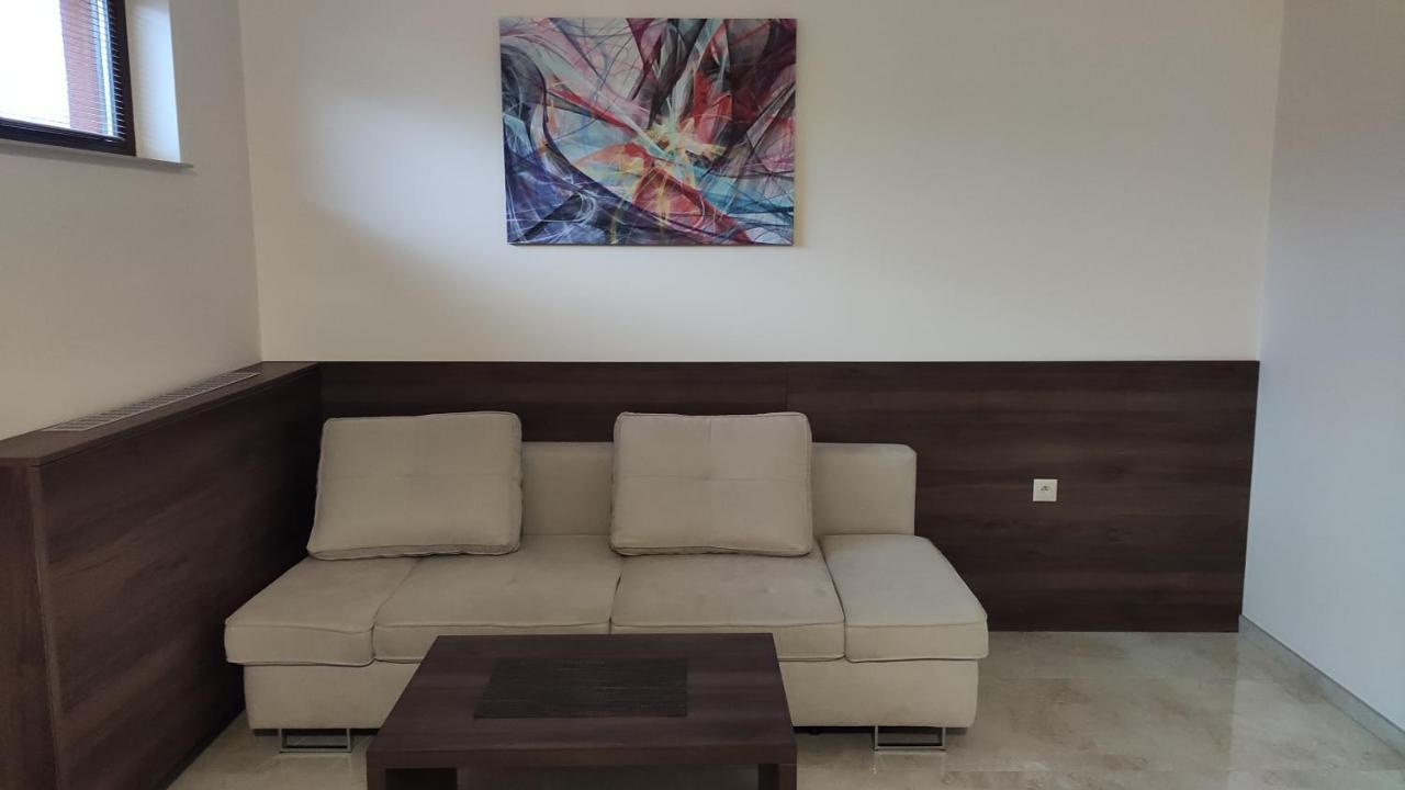Vila Lexus Veľký Meder 외부 사진